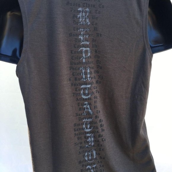 Taylor Swift Reputation Stadium Tour Black Snake Sleeveless T-Shirt - Picture 2 of 2